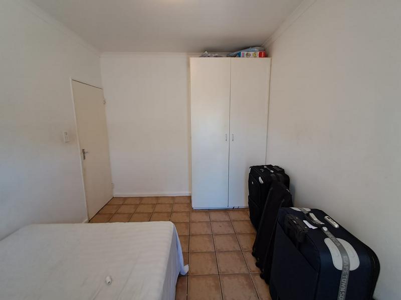 2 Bedroom Property for Sale in Maitland Western Cape